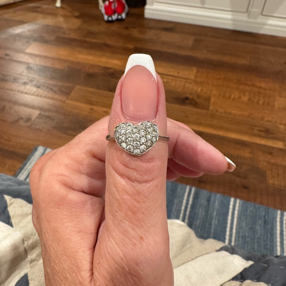 Pandora heart ring